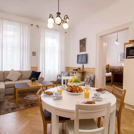 Apartment Stylish Center Retreat Florence #10 *